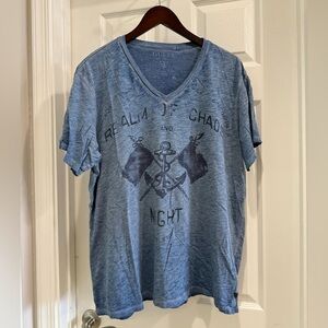 Guess Men's Light Blue Graphic V-Neck Tee